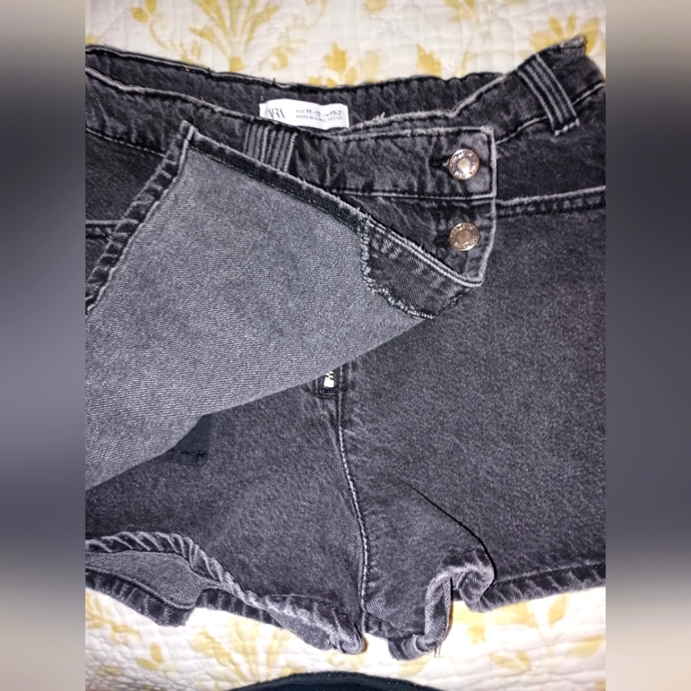 Black denim shorts/skort
